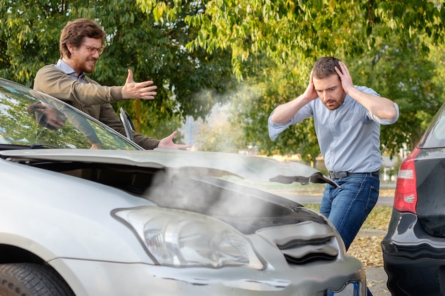 professional advicefrom elite car accident lawyers on the do's and don'ts after a car accident
